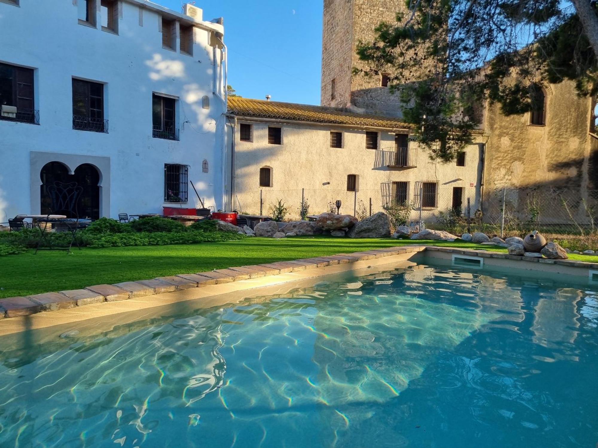 Castell Granadella Hotel Л'Ампола Екстериор снимка